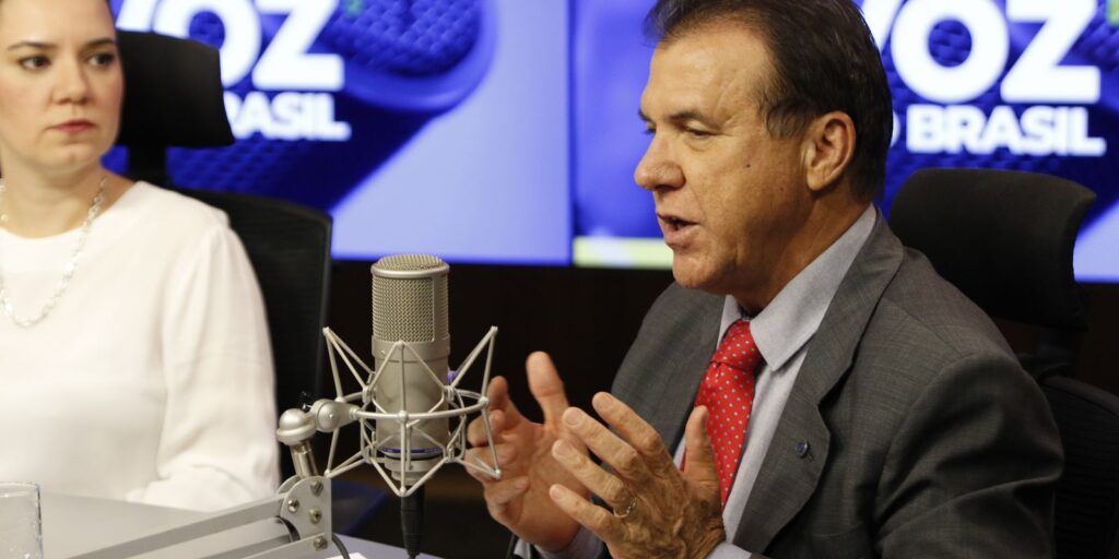 Marinho recomenda cautela antes de tomar empréstimo Marinho recomenda cautela antes de tomar empréstimo