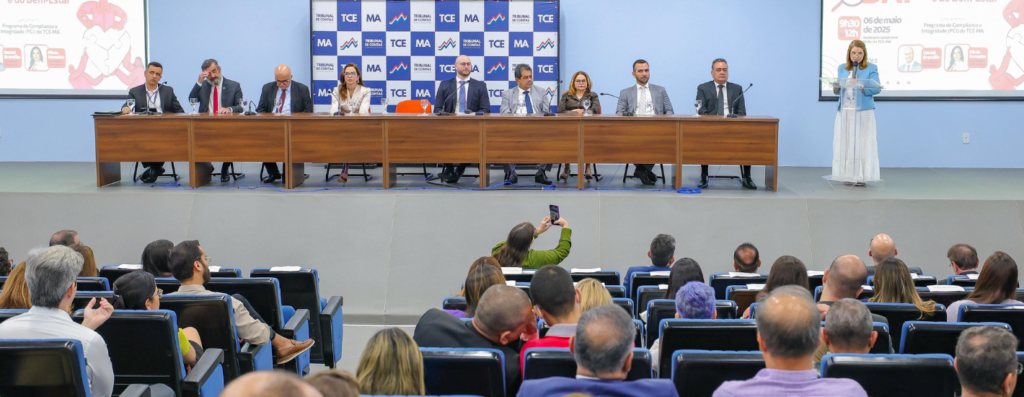 Presidente da ALEMA, Iracema Vale, participou do Corregedoria Day, realizado pelo Tribunal de Contas do Estado Presidente da ALEMA, Iracema Vale, participou do Corregedoria Day, realizado pelo Tribunal de Contas do Estado