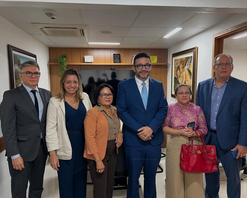 Vereadora prof Magnólia e Deputado Yglésio, Debatem Políticas Públicas para Valorização Cultural Vereadora prof Magnólia e Deputado Yglésio, Debatem Políticas Públicas para Valorização Cultural