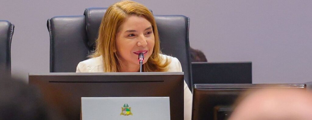 “A Justiça será feita não comigo, mas com a Assembleia Legislativa”, diz Iracema Vale sobre ação no STF que questiona eleição da Alema “A Justiça será feita não comigo, mas com a Assembleia Legislativa”, diz Iracema Vale sobre ação no STF que questiona eleição da Alema