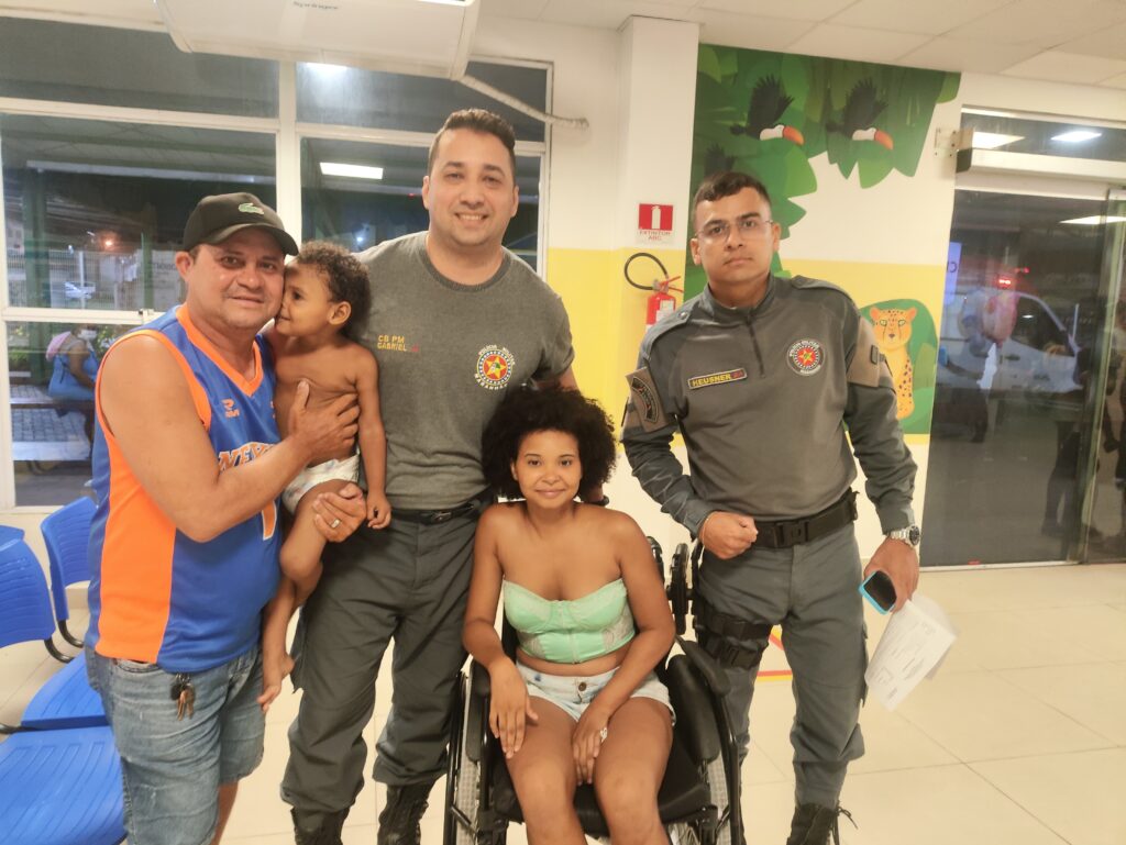 POLICIAIS DO 38º BPM – BATALHÃO TIRADENTES, SINÔNIMO DE CORAGEM E CUIDADO, SALVA CRIANÇA NO BAIRRO LIBERDADE POLICIAIS DO 38º BPM – BATALHÃO TIRADENTES, SINÔNIMO DE CORAGEM E CUIDADO, SALVA CRIANÇA NO BAIRRO LIBERDADE
